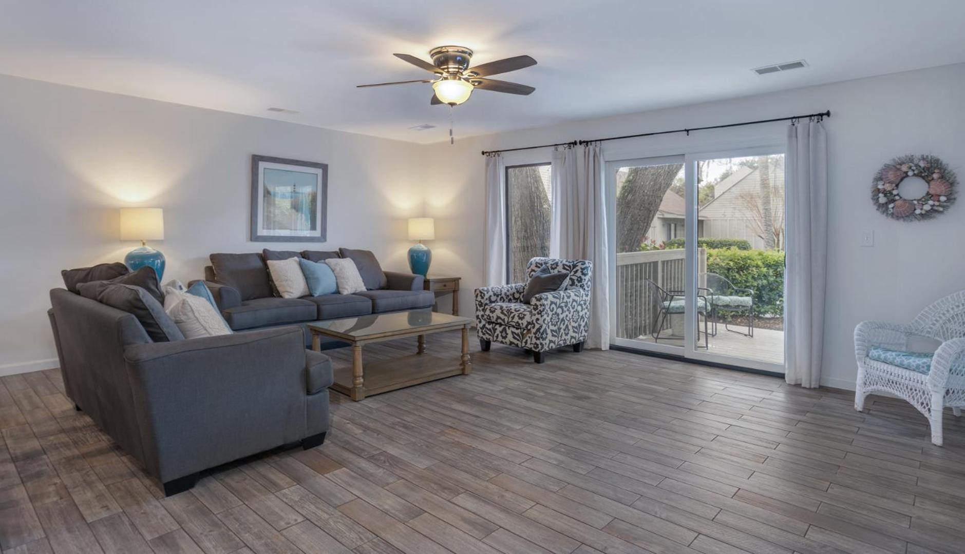Complex Pool, Pet Friendly, Grill Villa Hilton Head Island Exterior photo